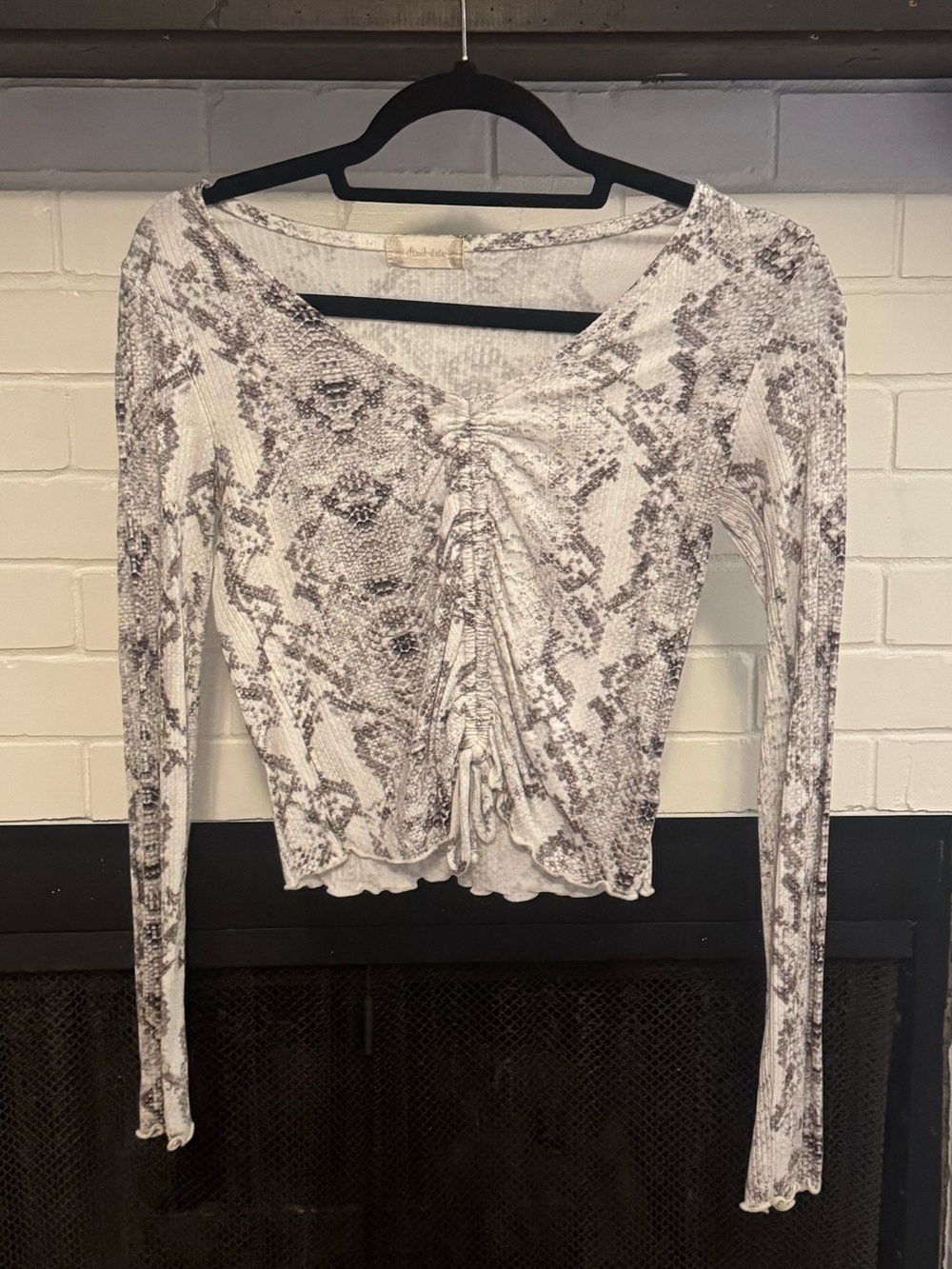 Women’s Snake Print Crop Top